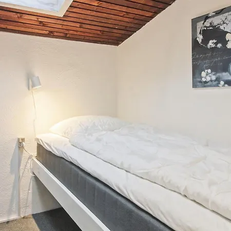 度假居 Saxi - 2-6km From The Sea By Interhome *